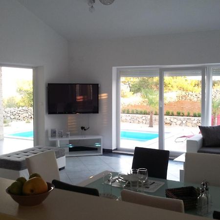 Villa Veglia Vrh  Luaran gambar